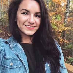 Meet your Posher, Katie